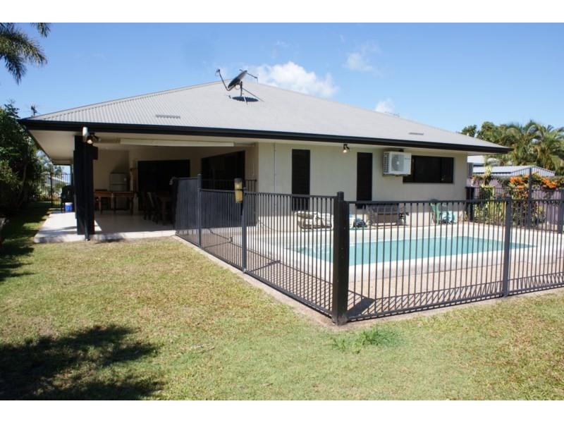 3 McNamara Street, Wongaling Beach QLD 4852