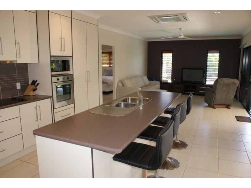 3 McNamara Street, Wongaling Beach QLD 4852