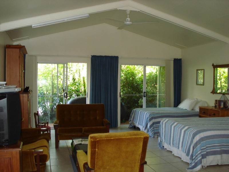 Mission Beach QLD 4852