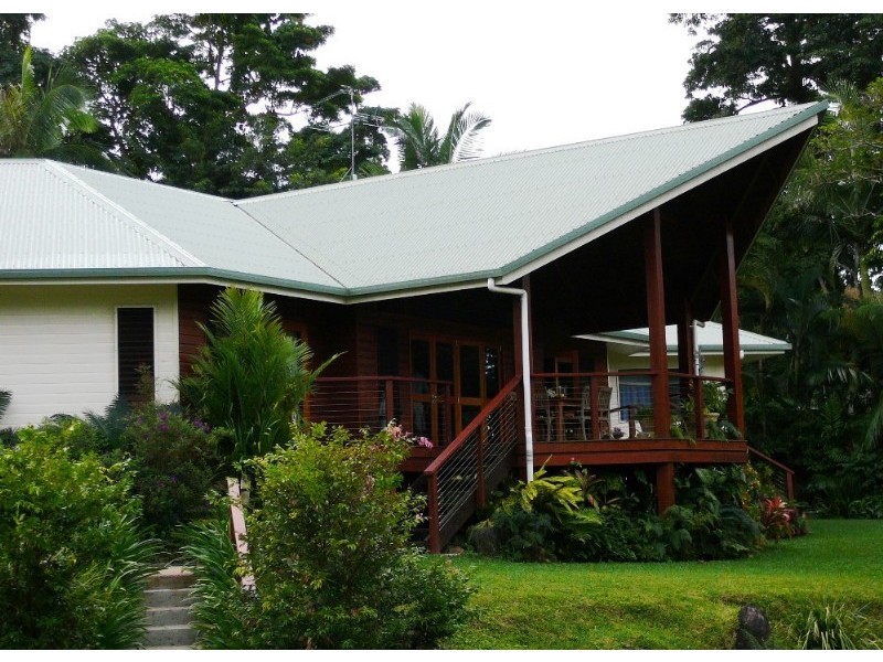 Mission Beach QLD 4852