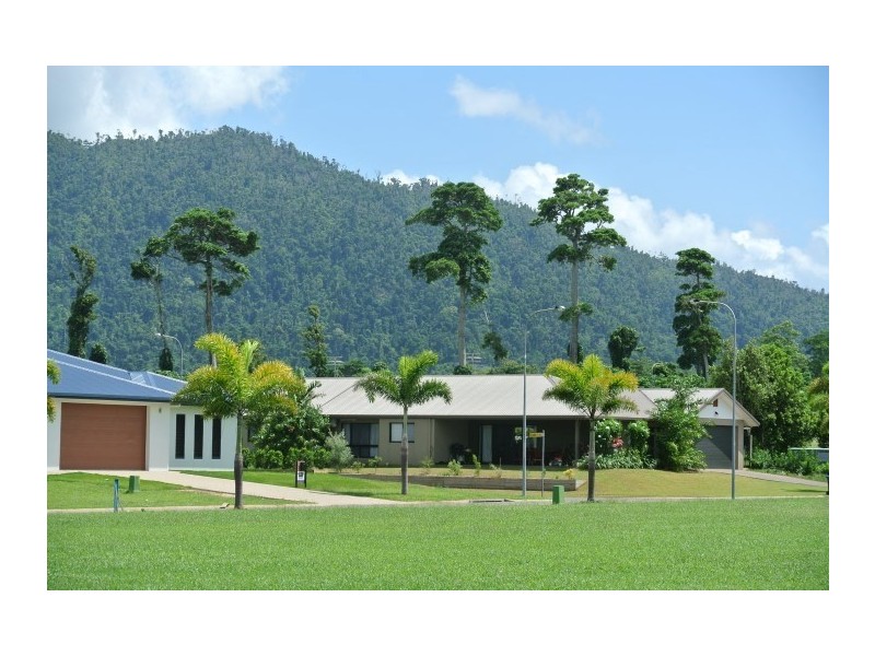Mission Beach QLD 4852
