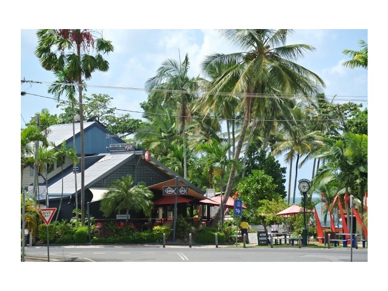 Mission Beach QLD 4852