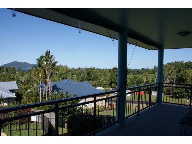 21 Dunkalli Crescent, Wongaling Beach QLD 4852