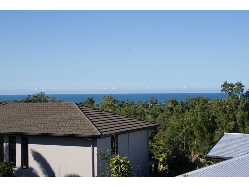 21 Dunkalli Crescent, Wongaling Beach QLD 4852