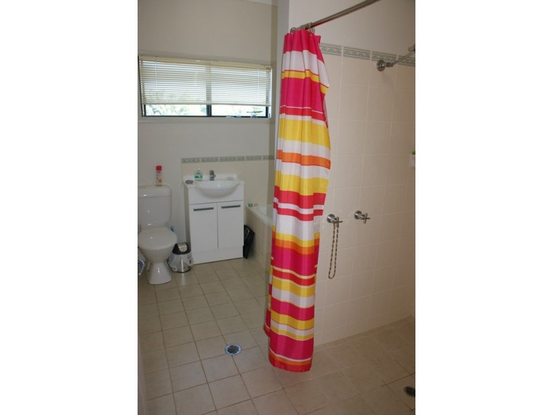 21 Dunkalli Crescent, Wongaling Beach QLD 4852