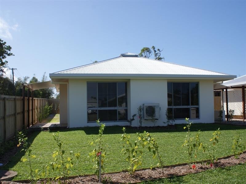 1/21 SHORE Street, Wongaling Beach QLD 4852