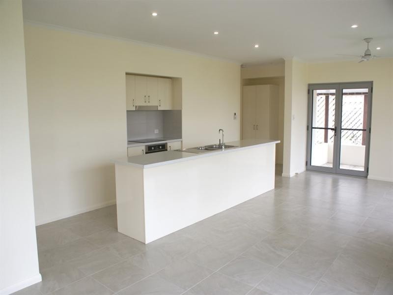 1/21 SHORE Street, Wongaling Beach QLD 4852