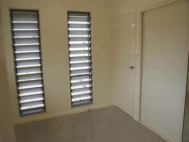 1/21 SHORE Street, Wongaling Beach QLD 4852