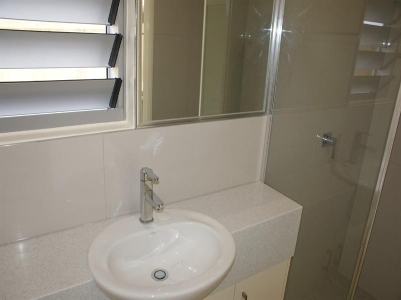1/21 SHORE Street, Wongaling Beach QLD 4852