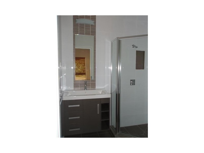 18 Pioneer Street, Bingil Bay QLD 4852