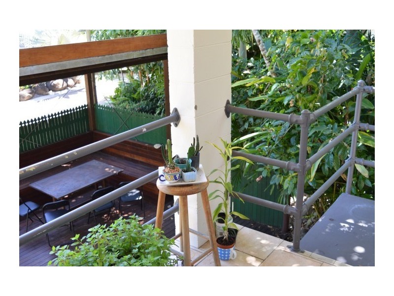 3 Donkin Lane, Mission Beach QLD 4852