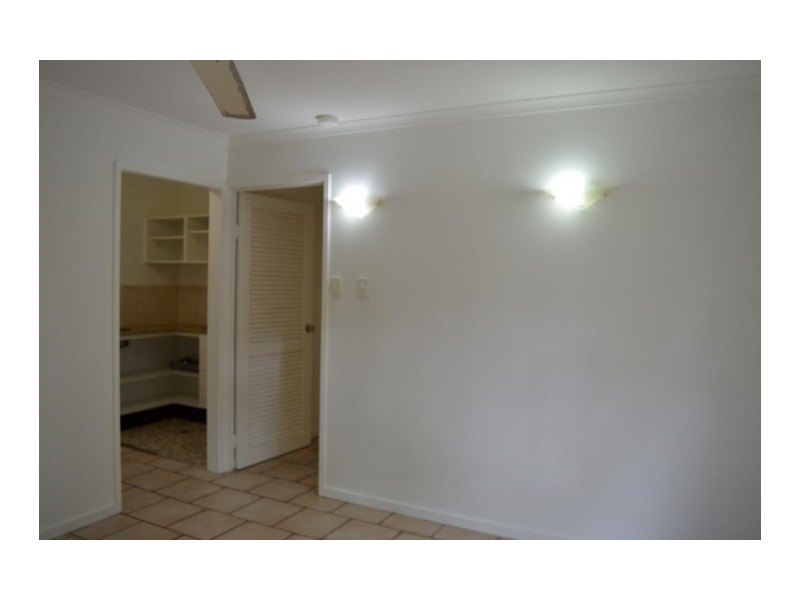 3 Donkin Lane, Mission Beach QLD 4852