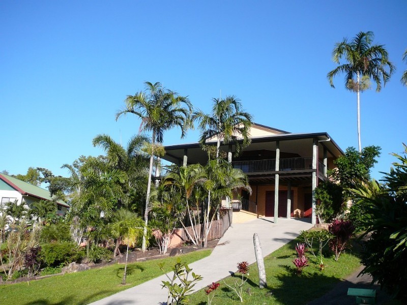 Mission Beach QLD 4852