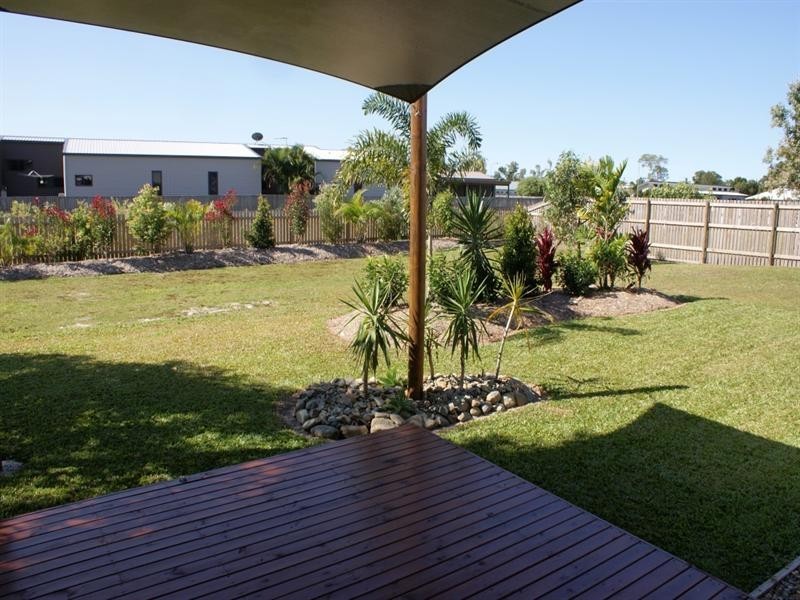 10 Mariner Drive, South Mission QLD 4852