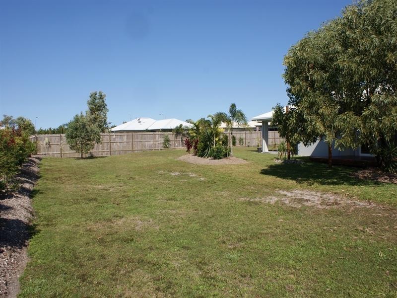 10 Mariner Drive, South Mission QLD 4852