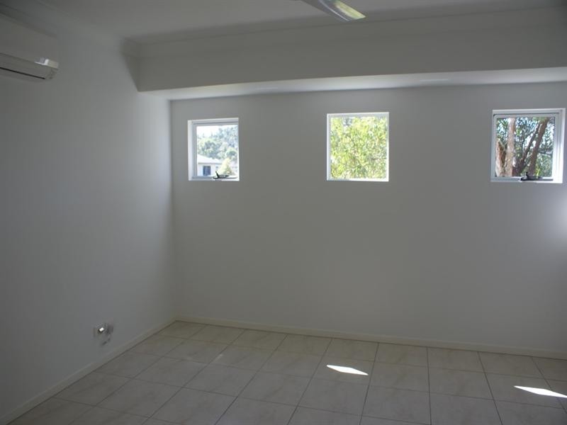 10 Mariner Drive, South Mission QLD 4852