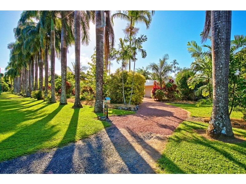 19 Spurwood Close, Wongaling Beach QLD 4852