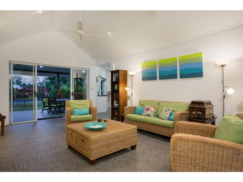 19 Spurwood Close, Wongaling Beach QLD 4852