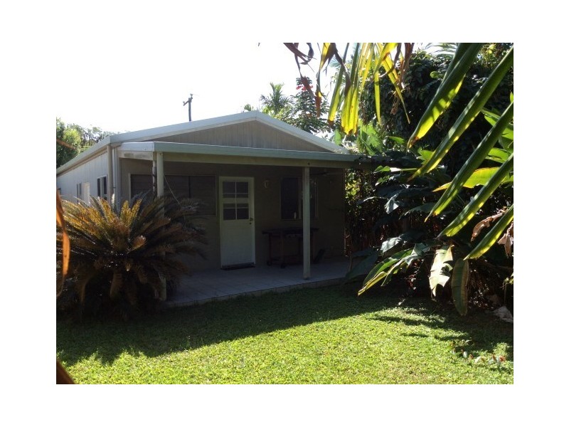 18a Pioneer Street, Bingil Bay QLD 4852