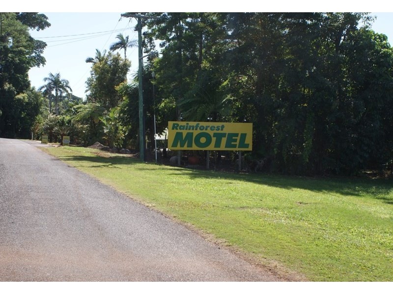 9 Endeavour Avenue, Mission Beach QLD 4852