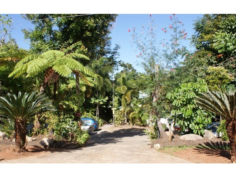 9 Endeavour Avenue, Mission Beach QLD 4852