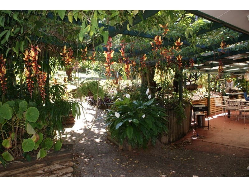 9 Endeavour Avenue, Mission Beach QLD 4852