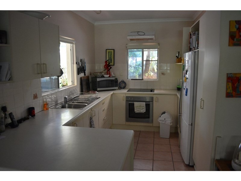 9 Endeavour Avenue, Mission Beach QLD 4852