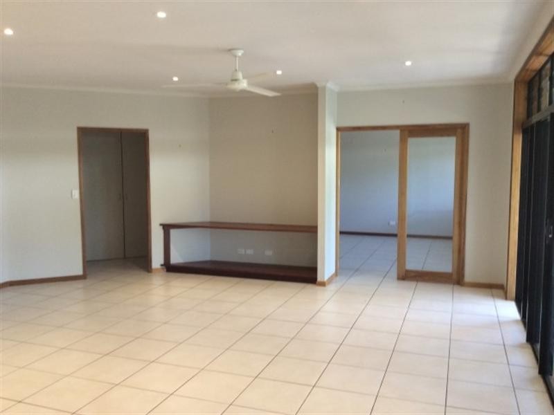 52 Mariner Drive, South Mission QLD 4852