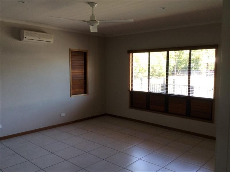 52 Mariner Drive, South Mission QLD 4852