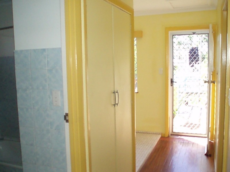 Mission Beach QLD 4852