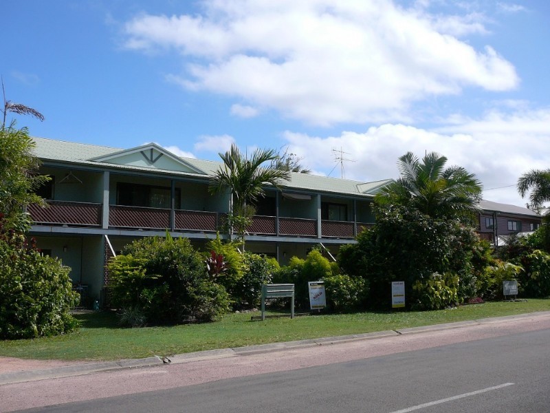 Mission Beach QLD 4852