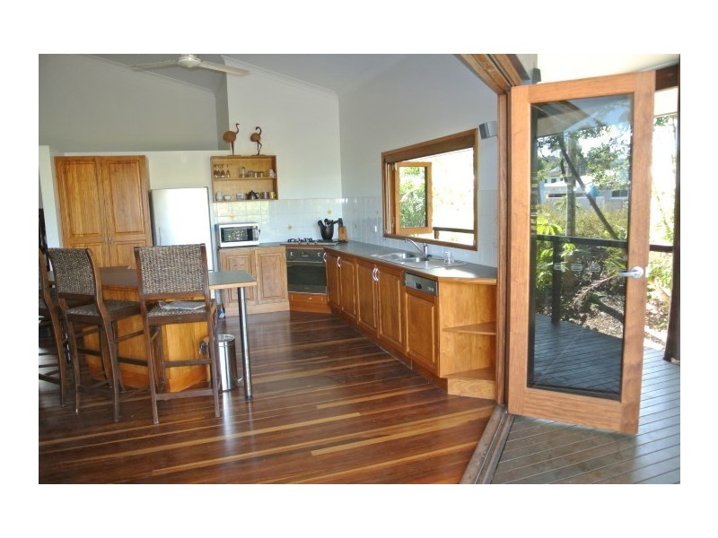 105 Reid Road, Wongaling Beach QLD 4852