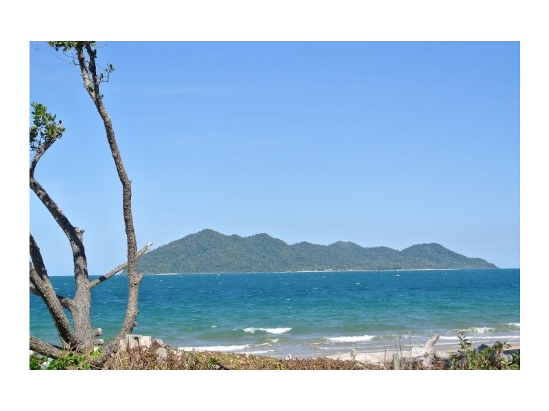 105 Reid Road, Wongaling Beach QLD 4852