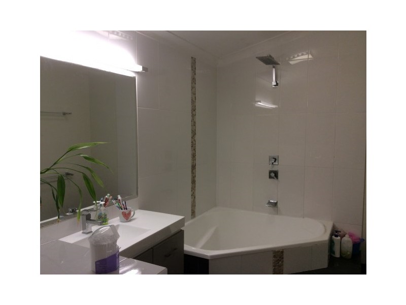 8 Pioneer Street, Bingil Bay QLD 4852