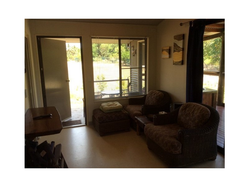 8 Iluka Close, Mission Beach QLD 4852