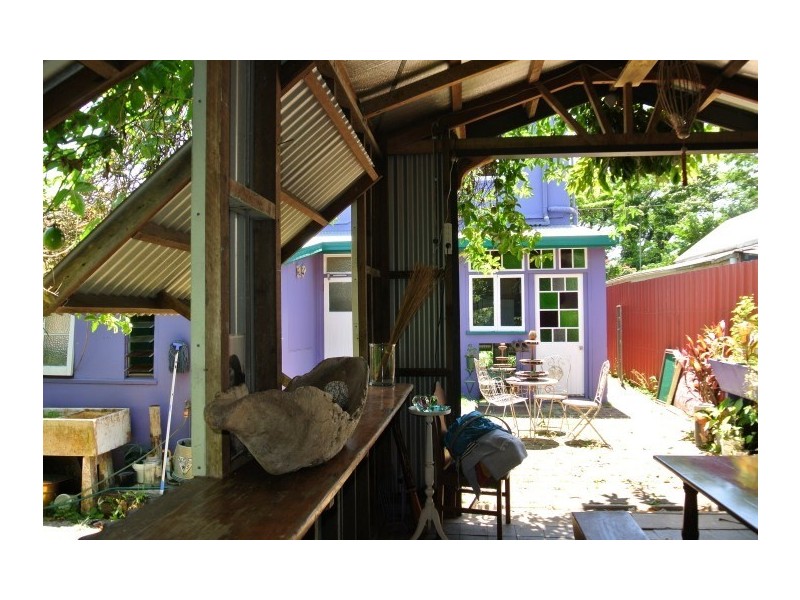 37-39 Hynes Street, South Johnstone QLD 4859