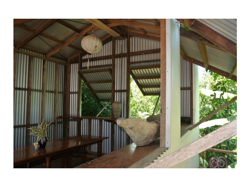 37-39 Hynes Street, South Johnstone QLD 4859