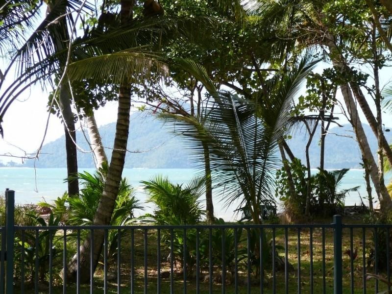 Mission Beach QLD 4852