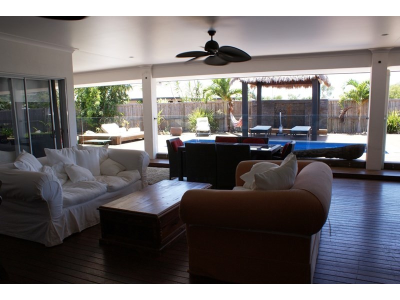 22 Mariner Drive, South Mission QLD 4852