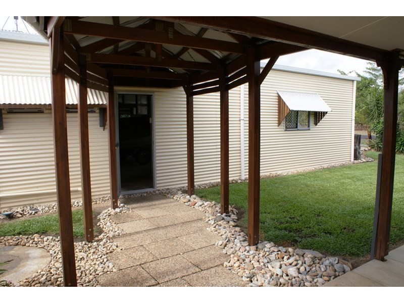 2 Wilson Street, El Arish QLD 4855