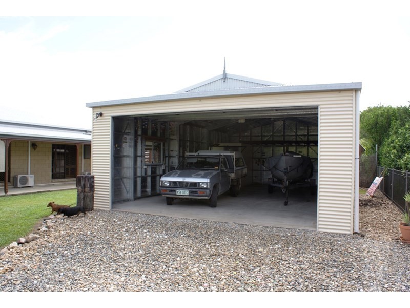 2 Wilson Street, El Arish QLD 4855