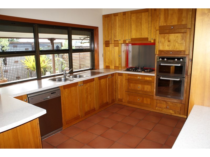 2 Wilson Street, El Arish QLD 4855