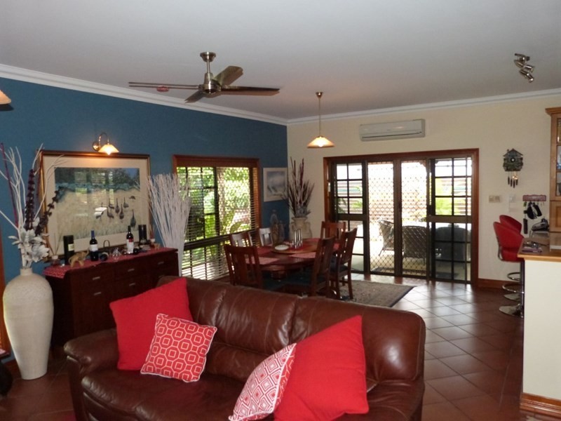 2 Wilson Street, El Arish QLD 4855