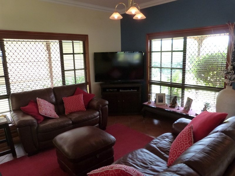 2 Wilson Street, El Arish QLD 4855