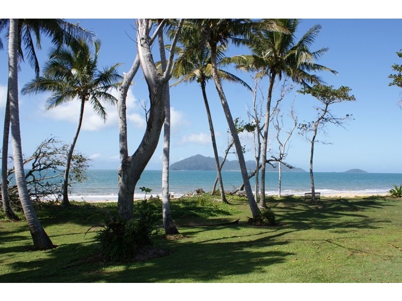 3 Volute Court, Mission Beach QLD 4852