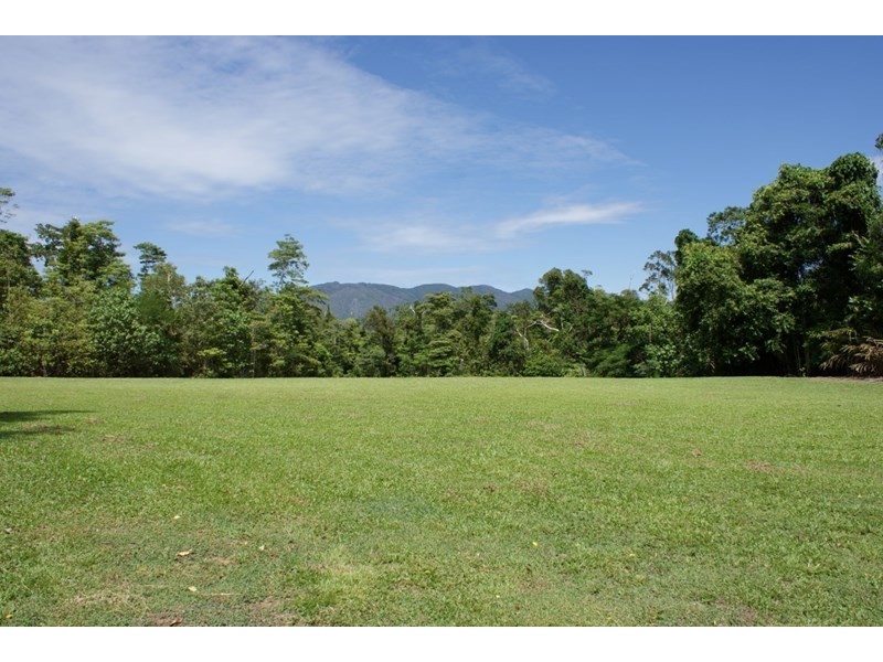 60 Merryburn Drive, Mission Beach QLD 4852