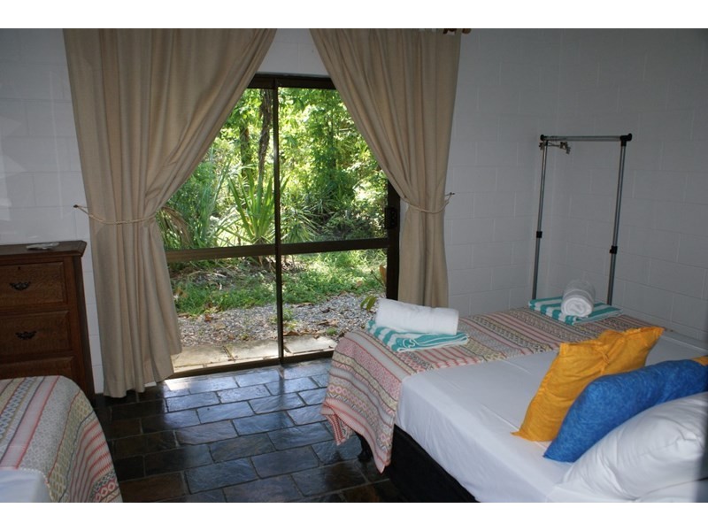 6 Koda Street, Wongaling Beach QLD 4852