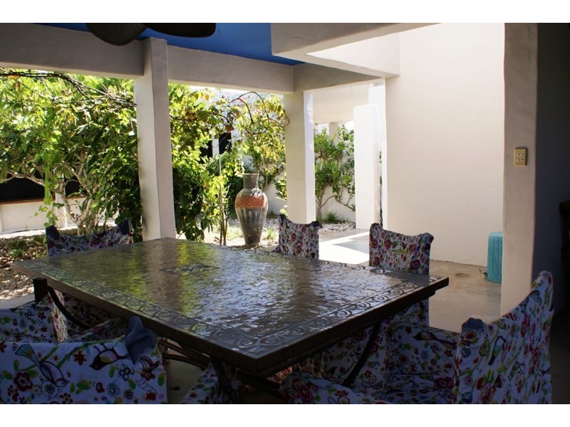 2 Conch Street, Mission Beach QLD 4852