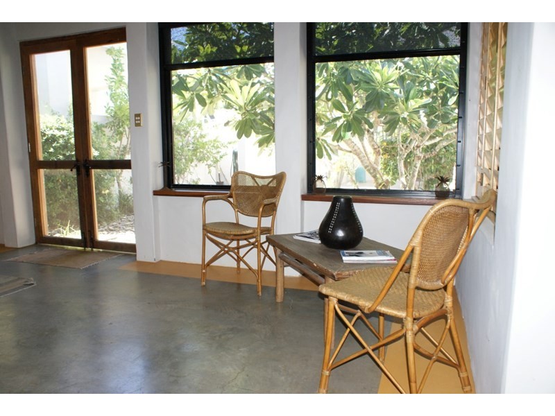 2 Conch Street, Mission Beach QLD 4852
