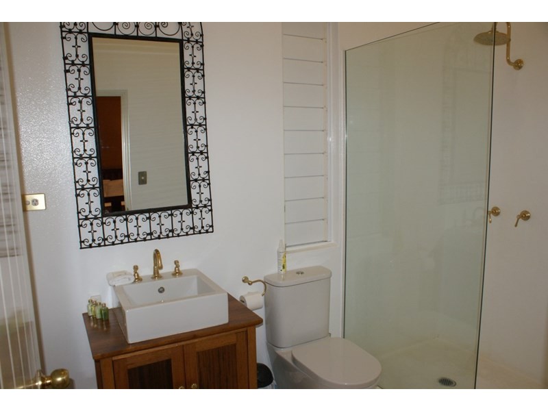 2 Conch Street, Mission Beach QLD 4852